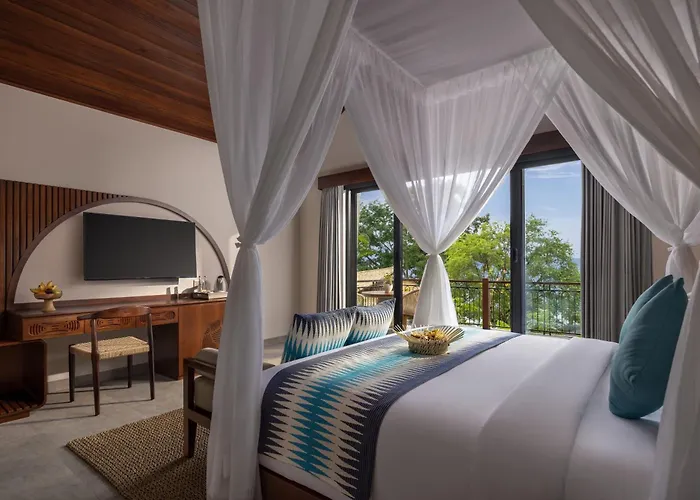 Giri Sea Cliff Penida Resort & Spa